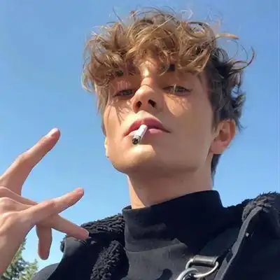 6686体育平台合作伙伴Julian