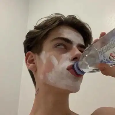 6686体育平台合作伙伴Ralph