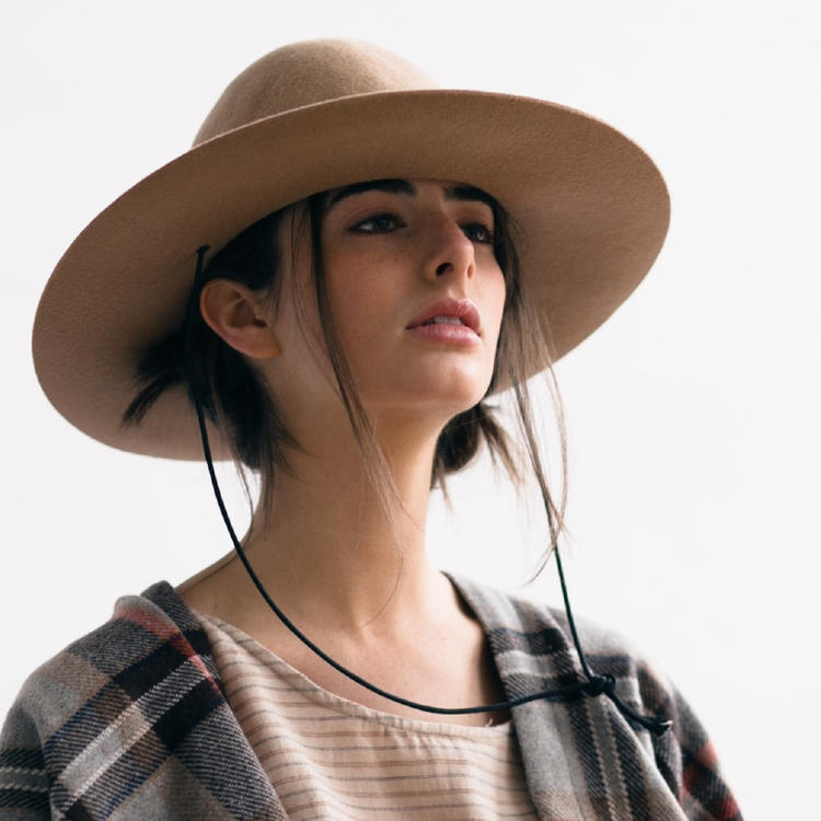 6686体育平台海外作者月倚轻云