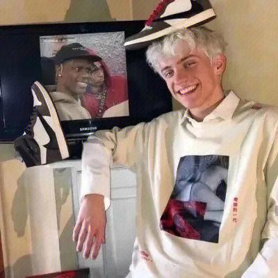 6686体育平台银牌作者Adam