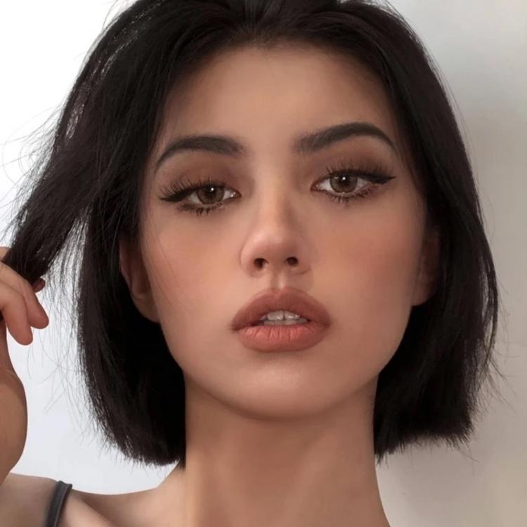 6686体育平台铁牌作者Luna