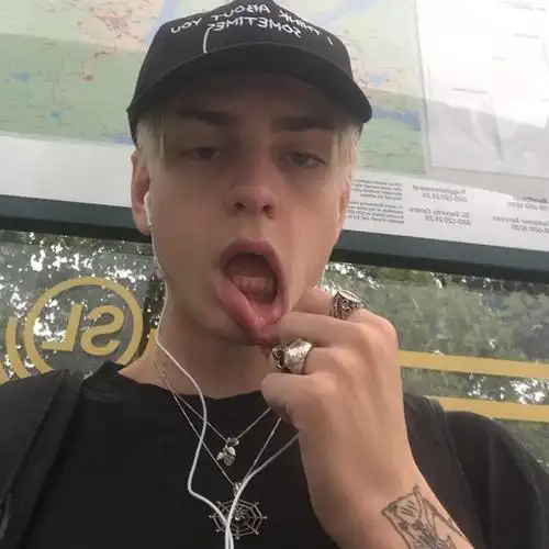 6686体育平台银牌作者Naomi