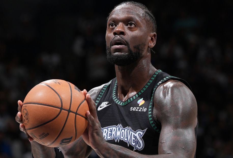 竞技状态出色！兰德尔首节投射7中4独得11分，单节得分就已上双