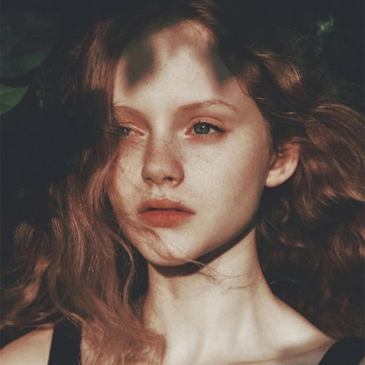 6686体育签约作者Heather